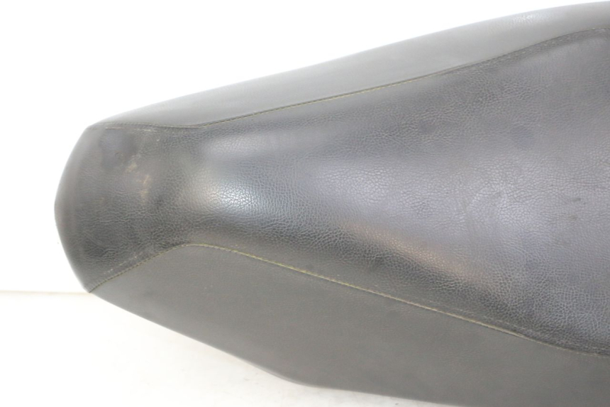 photo de SELLE PEUGEOT VIVACITY NEW 2T 50 (2008 - 2017) - Angle alternatif