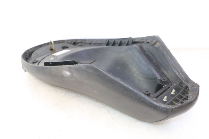 photo de SELLE PEUGEOT VIVACITY NEW 2T 50 (2008 - 2017) - Marquages et références