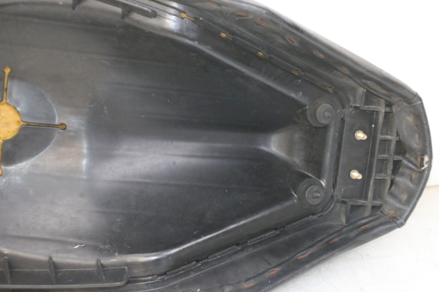 photo de SELLE PEUGEOT VIVACITY NEW 4T 50 (2008 - 2017) - Focus structure