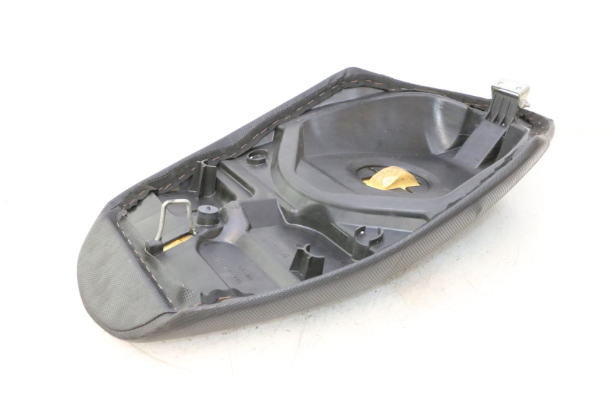 photo de SELLE PEUGEOT VIVACITY 50 (1998 - 2003) - Vue d’ensemble