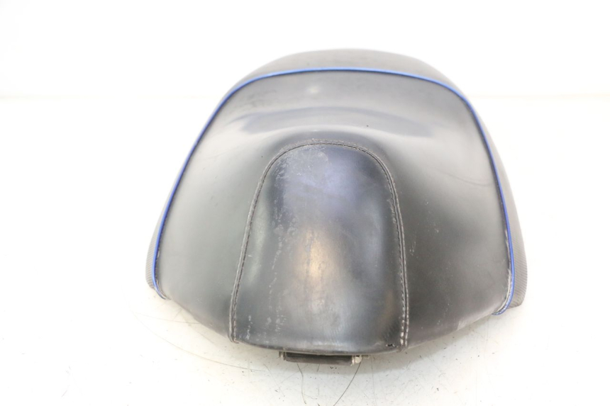 photo de SELLE PEUGEOT VIVACITY 50 (1998 - 2003) - Vue rapprochée