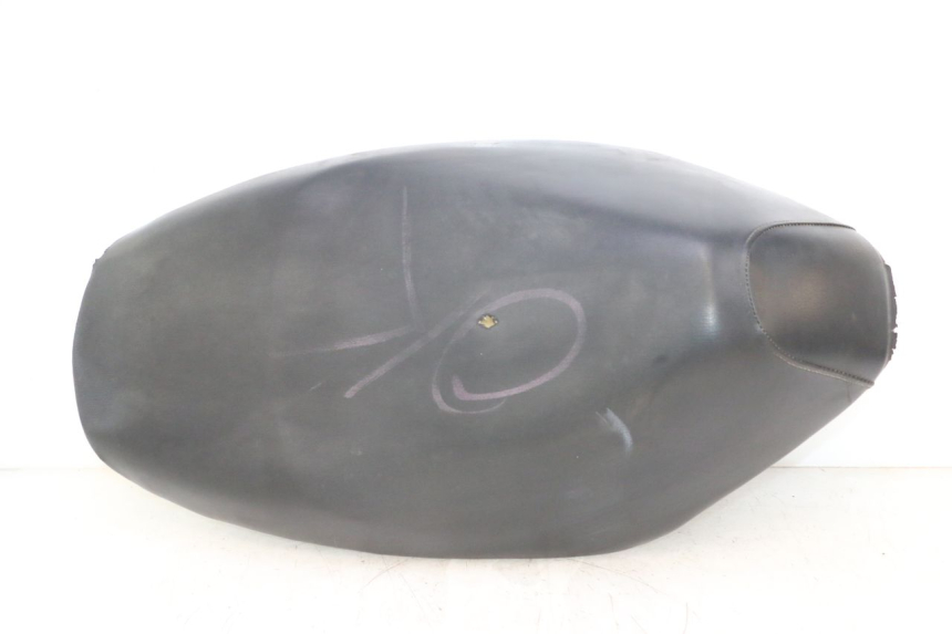 photo de SELLE PEUGEOT VIVACITY 50 (2004 - 2009) - Vue principale