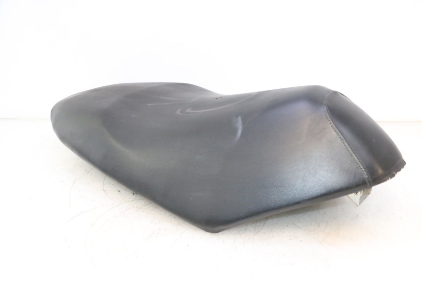 photo de SELLE PEUGEOT VIVACITY 50 (2004 - 2009) - Focus structure