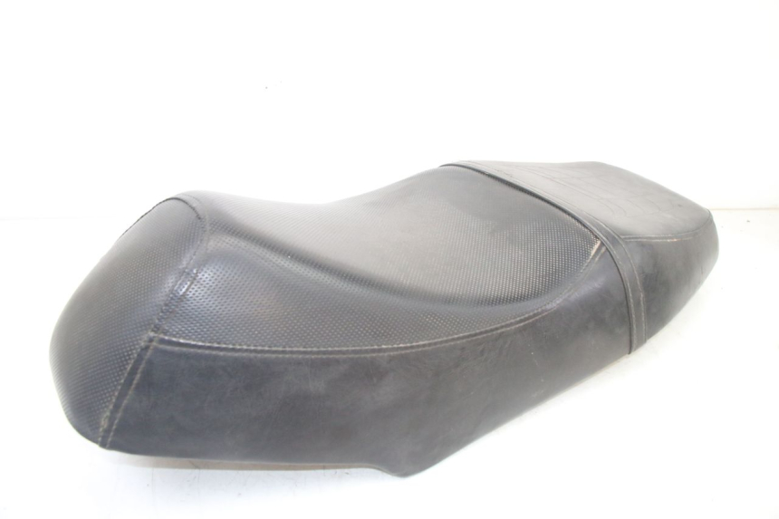 photo de SELLE VONROAD YIBEN 125 (2006 - 2010) - Gros plan technique