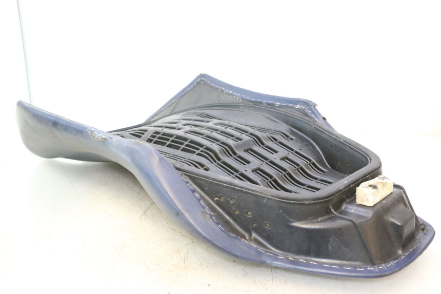 photo de SELLE YAMAHA WAVE RUNNER GP R 1200 (2000 - 2003) - Autre angle de vue