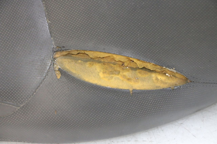 photo de SELLE YAMAHA XMAX X-MAX 125 (2006 - 2009) - Détail de la pièce