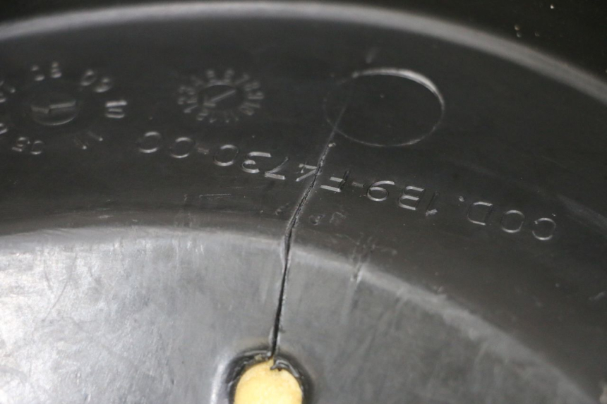 photo de SELLE YAMAHA XMAX X-MAX 125 (2006 - 2009) - État de surface