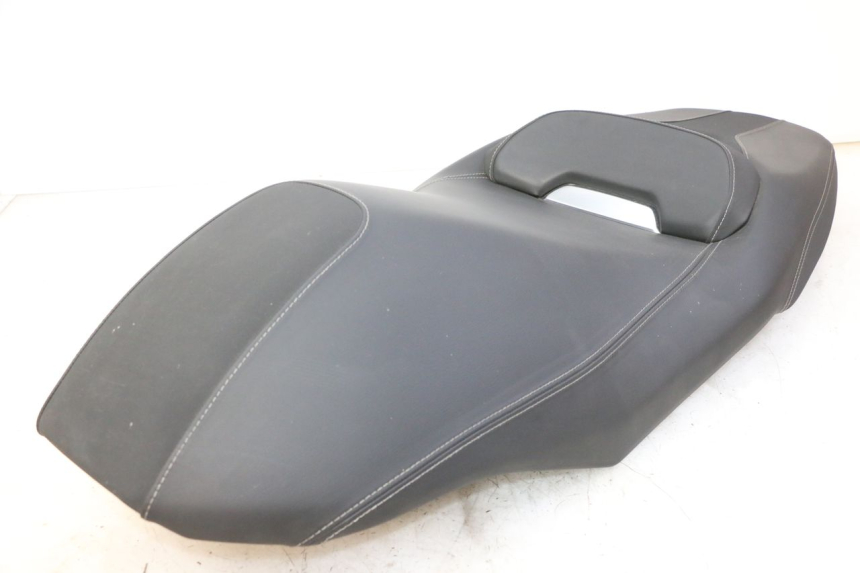 photo de SELLE YAMAHA XMAX X-MAX 125 (2021 - 2025) - Vue d’ensemble
