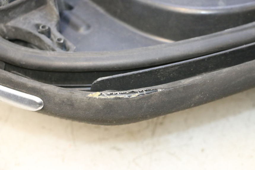 photo de SELLE YAMAHA X-MAX XMAX 125 (2010 - 2013) - Autre angle de vue