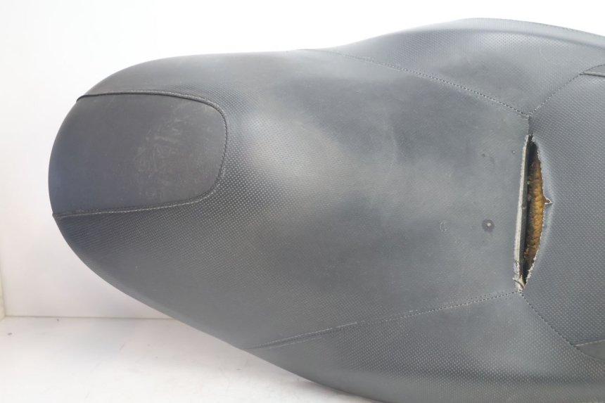photo de SELLE YAMAHA XMAX X-MAX 125 (2006 - 2009) - Détail de la pièce