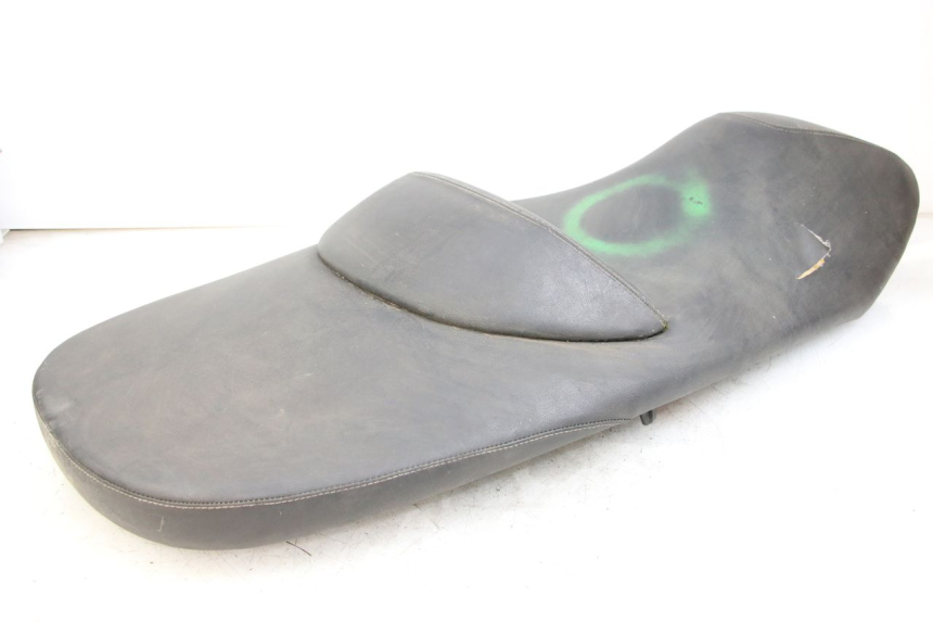 photo de SELLE PIAGGIO X10 125 (2012 - 2017) - Gros plan technique