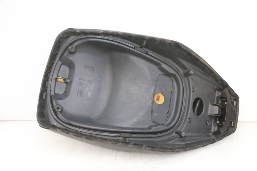 photo de SELLE PIAGGIO X8 125 (2004 - 2007) - Zoom composants