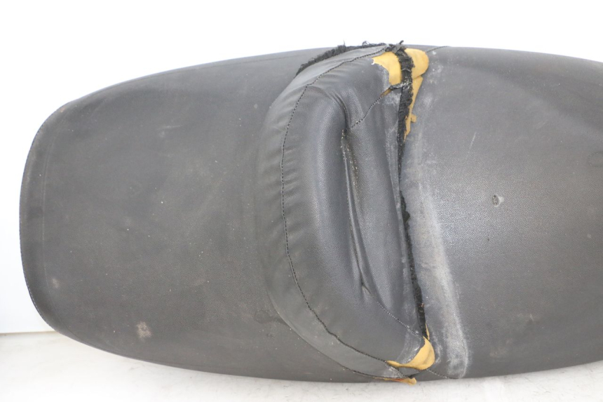 photo de SELLE PIAGGIO X9 125 (2000 - 2003) - Inspection visuelle