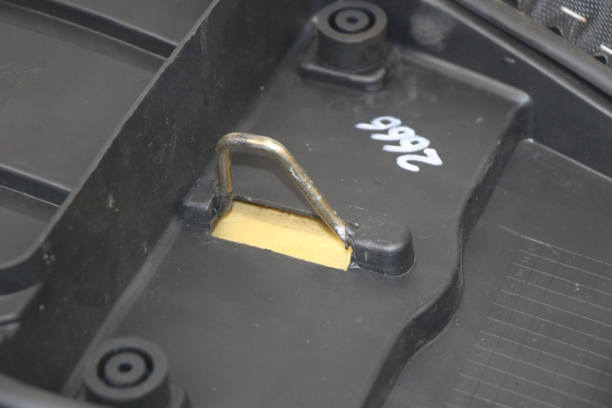 photo de SELLE RAZZO XENON 4T 50 (2008 - 2012) - Détails caractéristiques