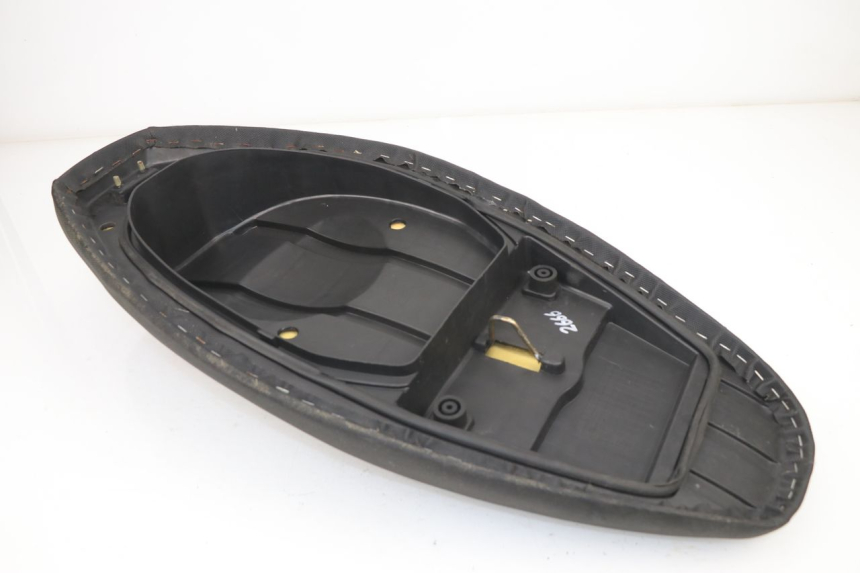 photo de SELLE RAZZO XENON 4T 50 (2008 - 2012) - Zoom composants