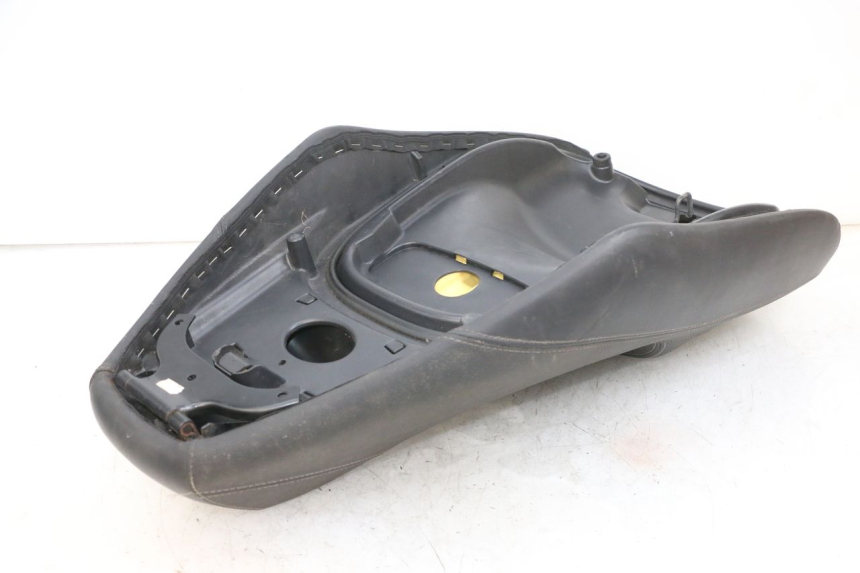 photo de SELLE PIAGGIO XEVO - X EVO 125 (2007 - 2017) - Zoom état d’usage