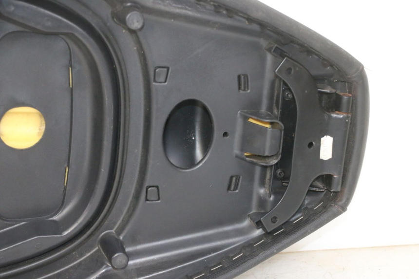 photo de SELLE PIAGGIO XEVO - X EVO 125 (2007 - 2017) - Vue d’ensemble