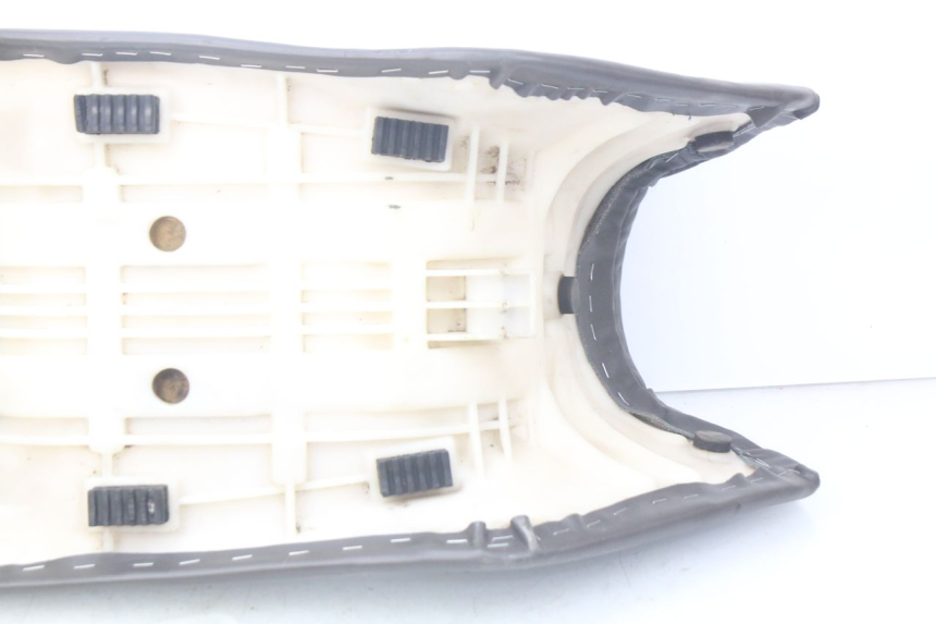 photo de SELLE SUZUKI XF FREEWIND 650 (1997 - 2003) - Vue produit