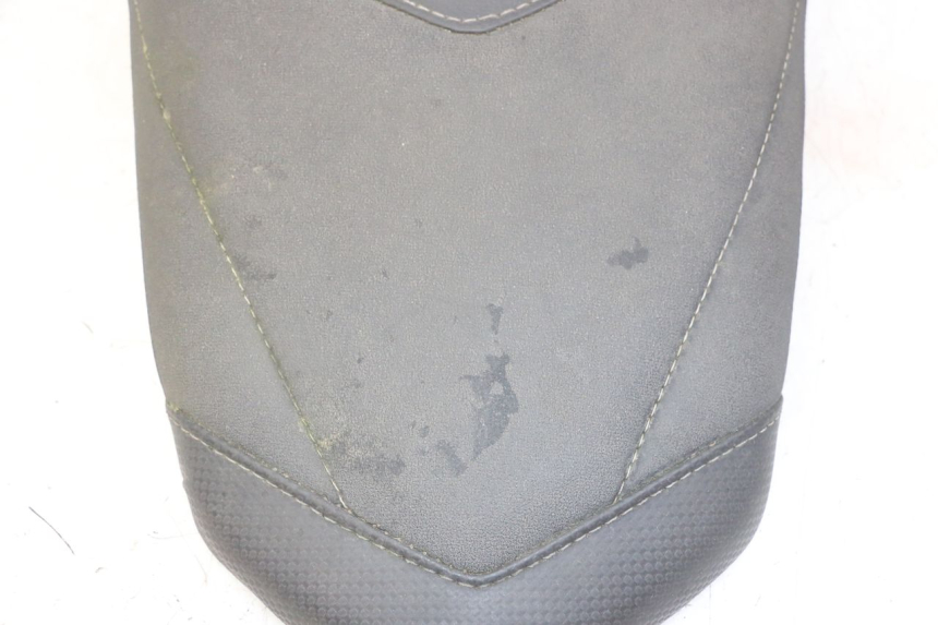 photo de SELLE YAMAHA XJ6 ABS 600 (2008 - 2016) - Inspection visuelle