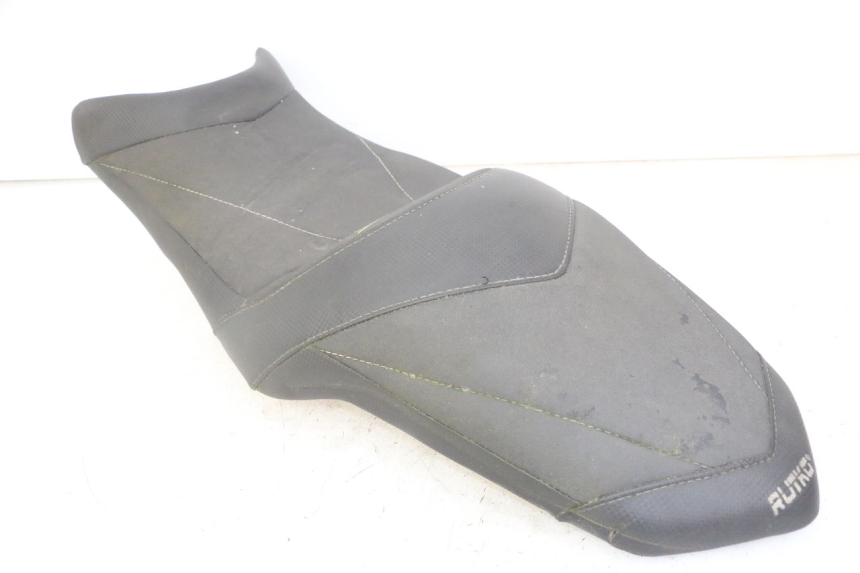 photo de SELLE YAMAHA XJ6 ABS 600 (2008 - 2016) - Angle alternatif