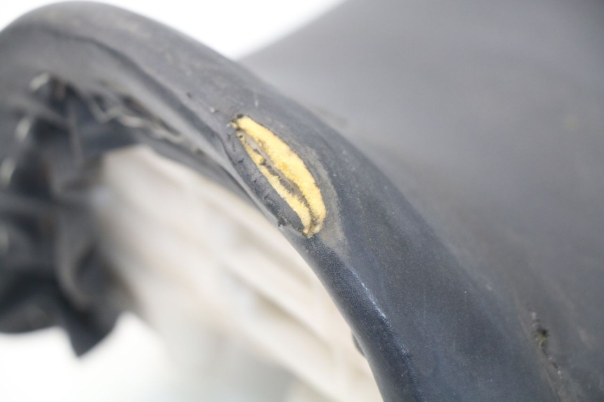 photo de SELLE YAMAHA XJ600 XJ DIVERSION 600 (1992 - 1997) - Zoom état d’usage