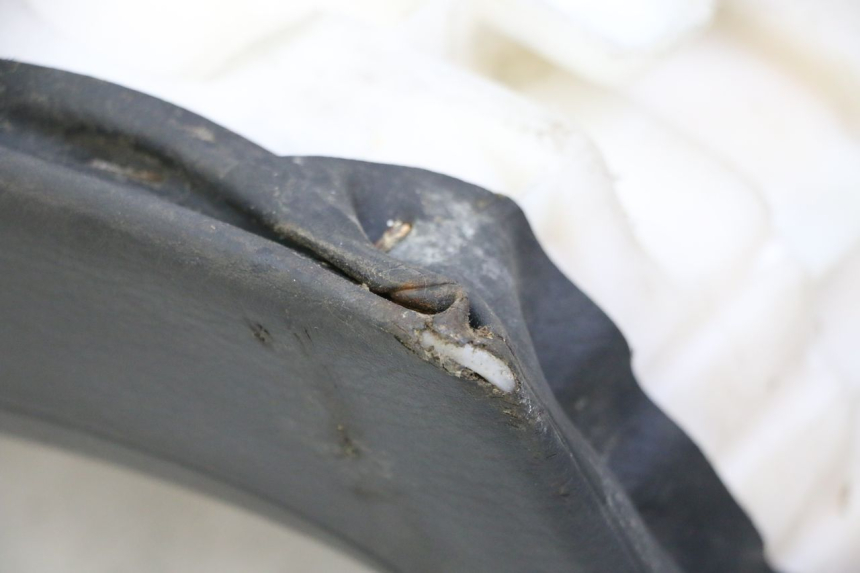 photo de SELLE YAMAHA XJN DIVERSION 600 (2000 - 2003) - Autre angle de vue