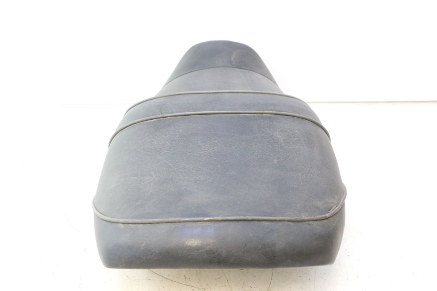 photo de SELLE YAMAHA XJR 1300 (1998 - 2002) - Marquages et références
