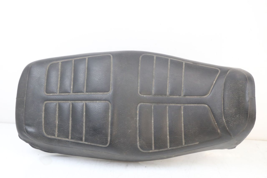 photo de SELLE YAMAHA XJS DIVERSION 600 (1997 - 1999) - État de surface