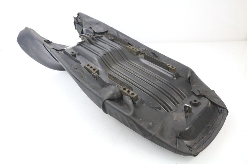 photo de SELLE HONDA XLV TRANSALP 650 (2005 - 2007) - Autre angle de vue