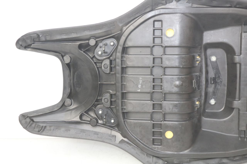 photo de SELLE YAMAHA XP T-MAX TMAX ABS 530 (2012 - 2015) - Détails caractéristiques