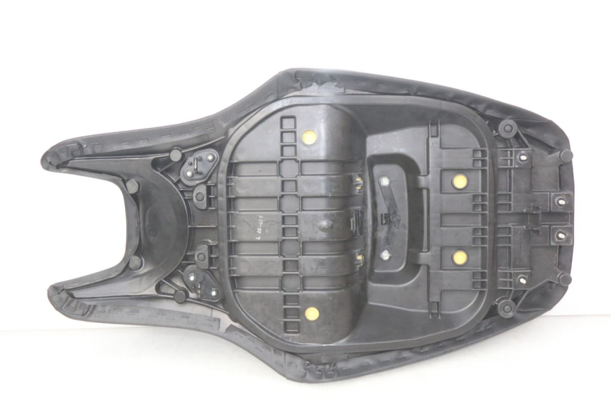 photo de SELLE YAMAHA XP T-MAX TMAX ABS 530 (2012 - 2015) - Vue rapprochée