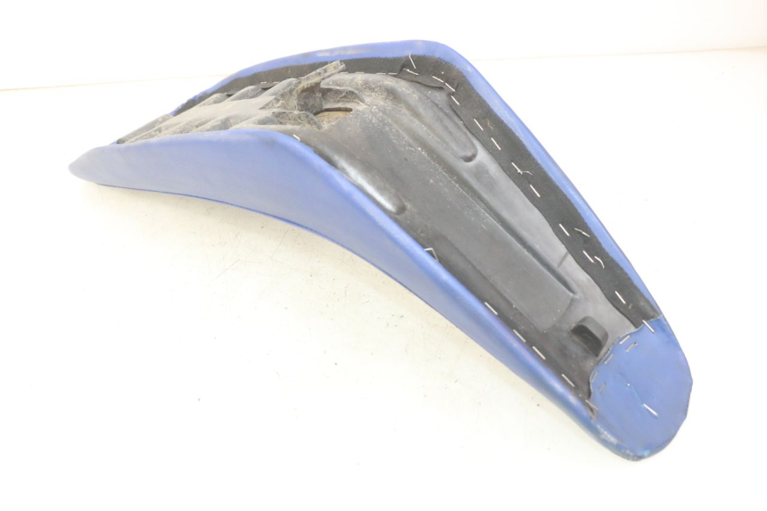 photo de SELLE PEUGEOT XP6 50 (1997 - 2003) - Détail de la pièce