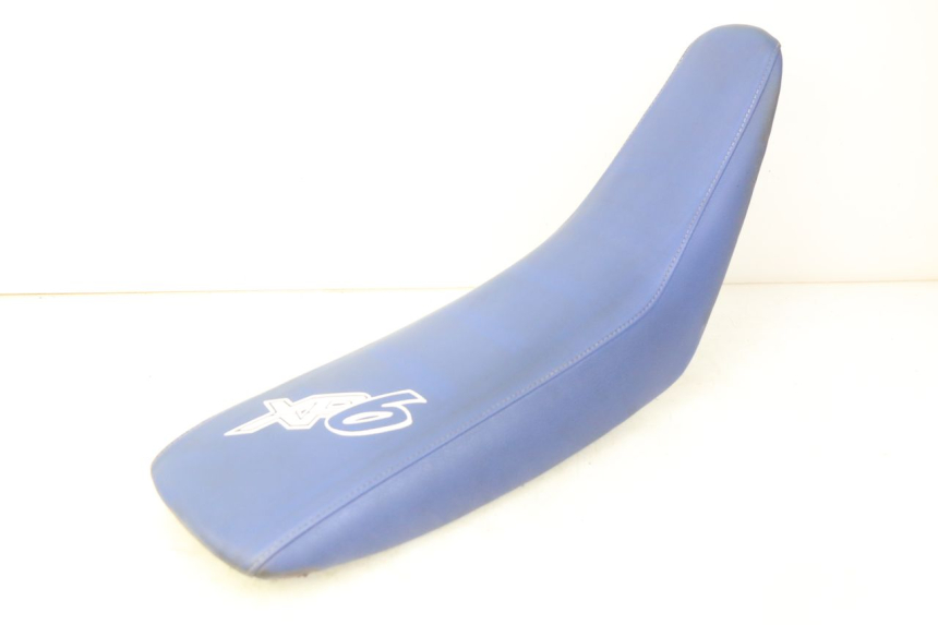 photo de SELLE PEUGEOT XP6 50 (1997 - 2003) - Vue rapprochée