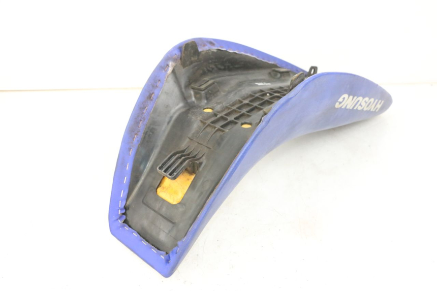 photo de SELLE HYOSUNG XRX 125 (2000 - 2008) - Gros plan technique