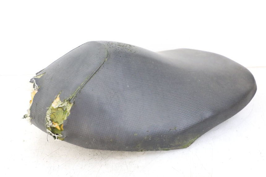 photo de SELLE YAMAHA AEROX 50 (1997 - 2006) - Vue rapprochée