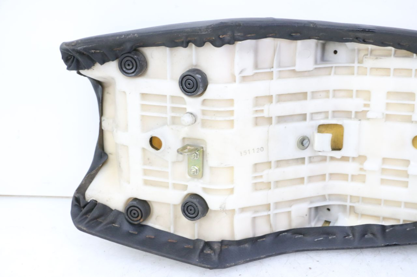 photo de SELLE YAMAHA FZS FAZER 600 (2001 - 2003) - Pièce contrôlée