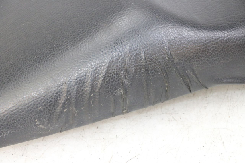 photo de SELLE YAMAHA FZS FAZER 600 (2001 - 2003) - Photo complémentaire