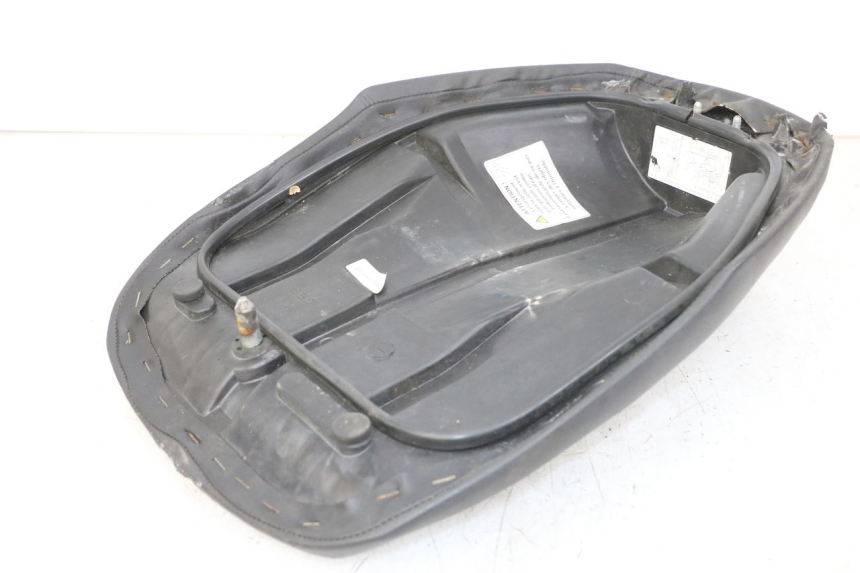 photo de SELLE YAMAHA NEOS NEO'S 4T 50 (2008 - 2016) - Marquages et références