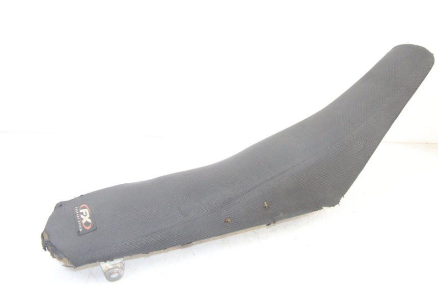 photo de SELLE YAMAHA YZ 125 (2006 - 2016) - Zoom état d’usage