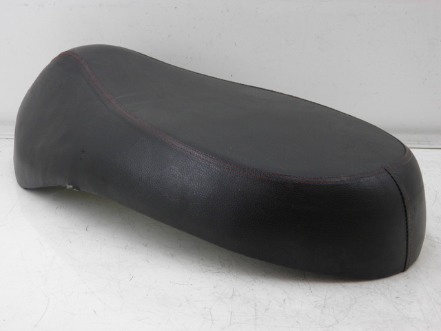 photo de SELLE YAMASAKI YM50QT-N3 RETRO 50 (2012 - 2014) - Vue d’ensemble