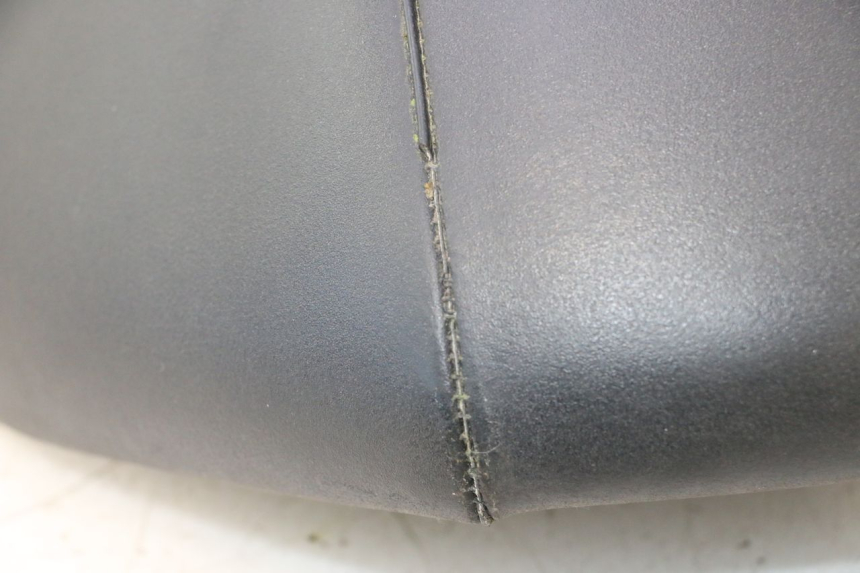 photo de SELLE YAMAHA YP MAJESTY 125 (2007 - 2010) - Détails caractéristiques