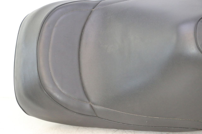 photo de SELLE YAMAHA YP MAJESTY 125 (2007 - 2010) - Détail de la pièce
