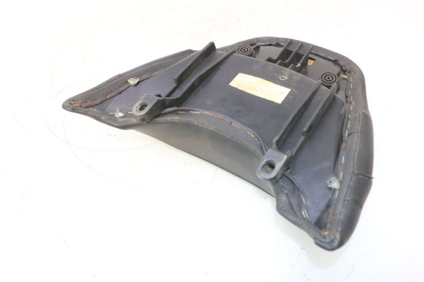 photo de SELLE YAMAHA YP MAJESTY 125 (2007 - 2010) - Gros plan technique