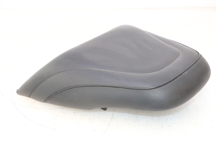photo de SELLE YAMAHA YP MAJESTY 125 (2007 - 2010) - Marquages et références