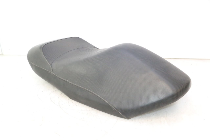 photo de SELLE YAMAHA YP MAJESTY 125 (2002 - 2006) - Vue d’ensemble