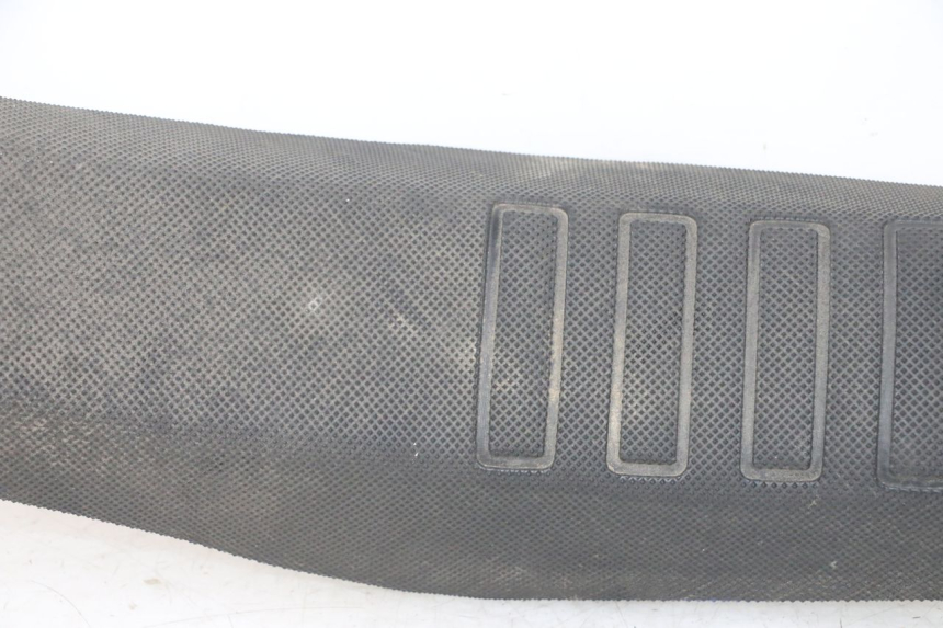 photo de SELLE YAMAHA YZ-F YZF 250 (2014 - 2018) - Vue rapprochée