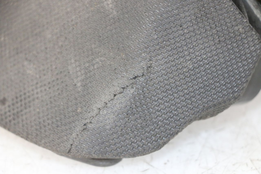 photo de SELLE YAMAHA YZ-F YZF 250 (2014 - 2018) - Zoom état d’usage