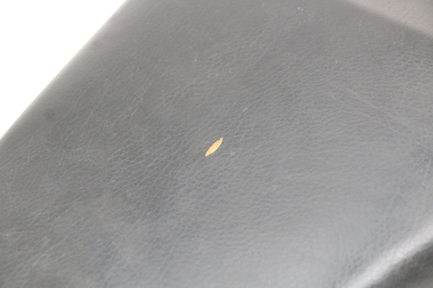 photo de SELLE YAMAHA YZF R THUNDERCAT 600 (1996 - 2003) - Détails caractéristiques