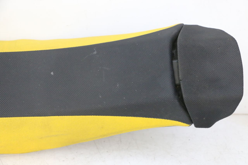 photo de SELLE YAMAHA YZF YZ-F 450 (2014 - 2016) - Inspection visuelle