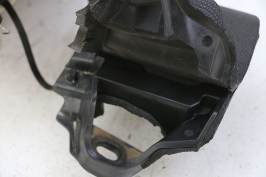 photo de SELLE YAMAHA YZF YZ-F 450 (2014 - 2016) - Zoom état d’usage